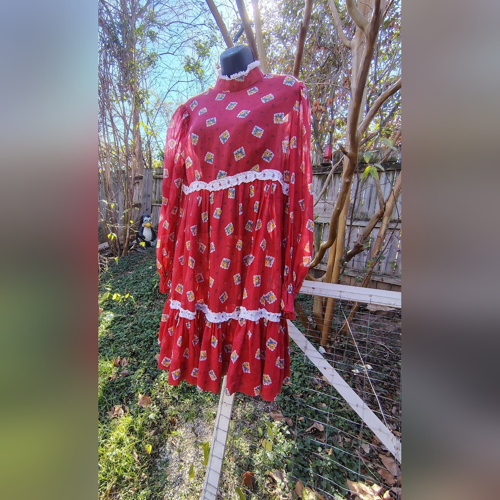 Red Floral Long Sleeve Dress with Lace Trim
